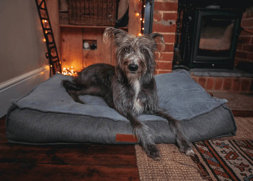 Balmoral Herringbone Flat Pillow Dog Bed